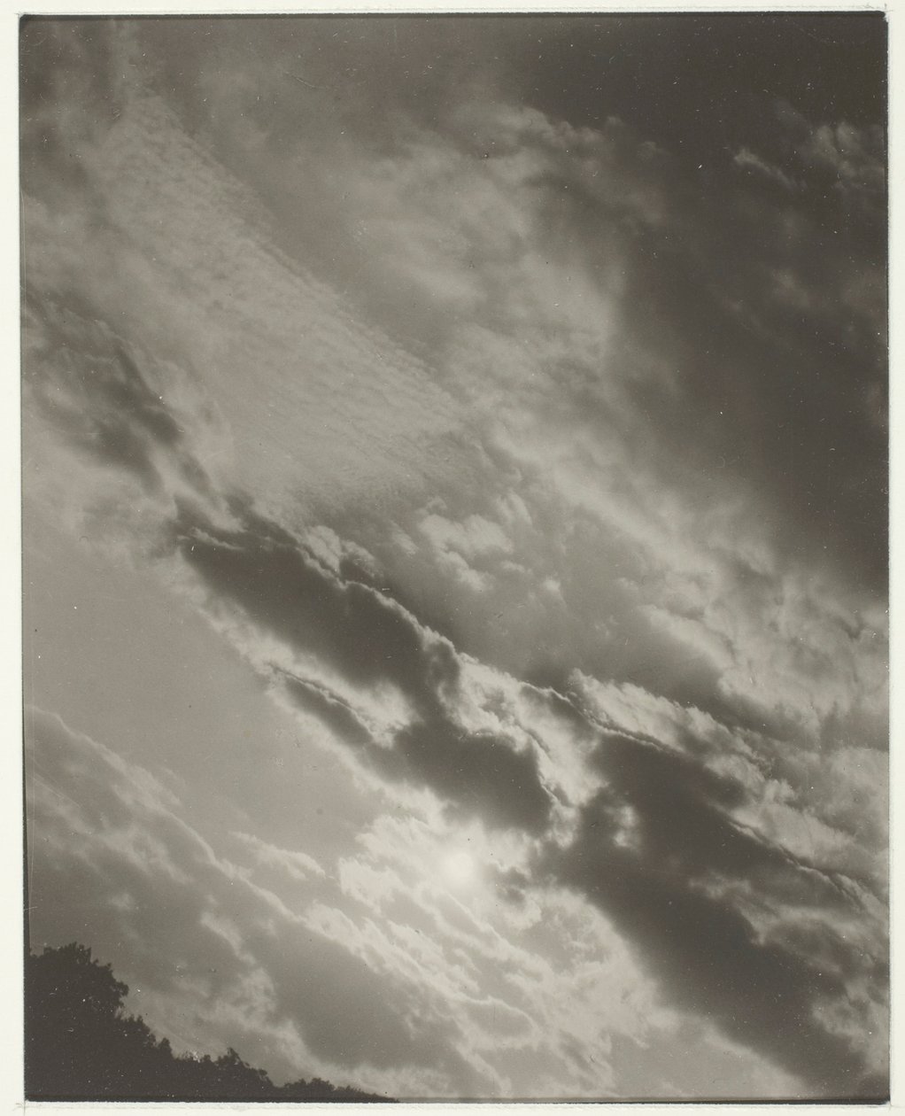 Eşdeğer by Alfred Stieglitz