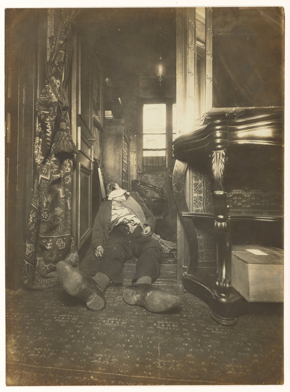  by Alphonse Bertillon