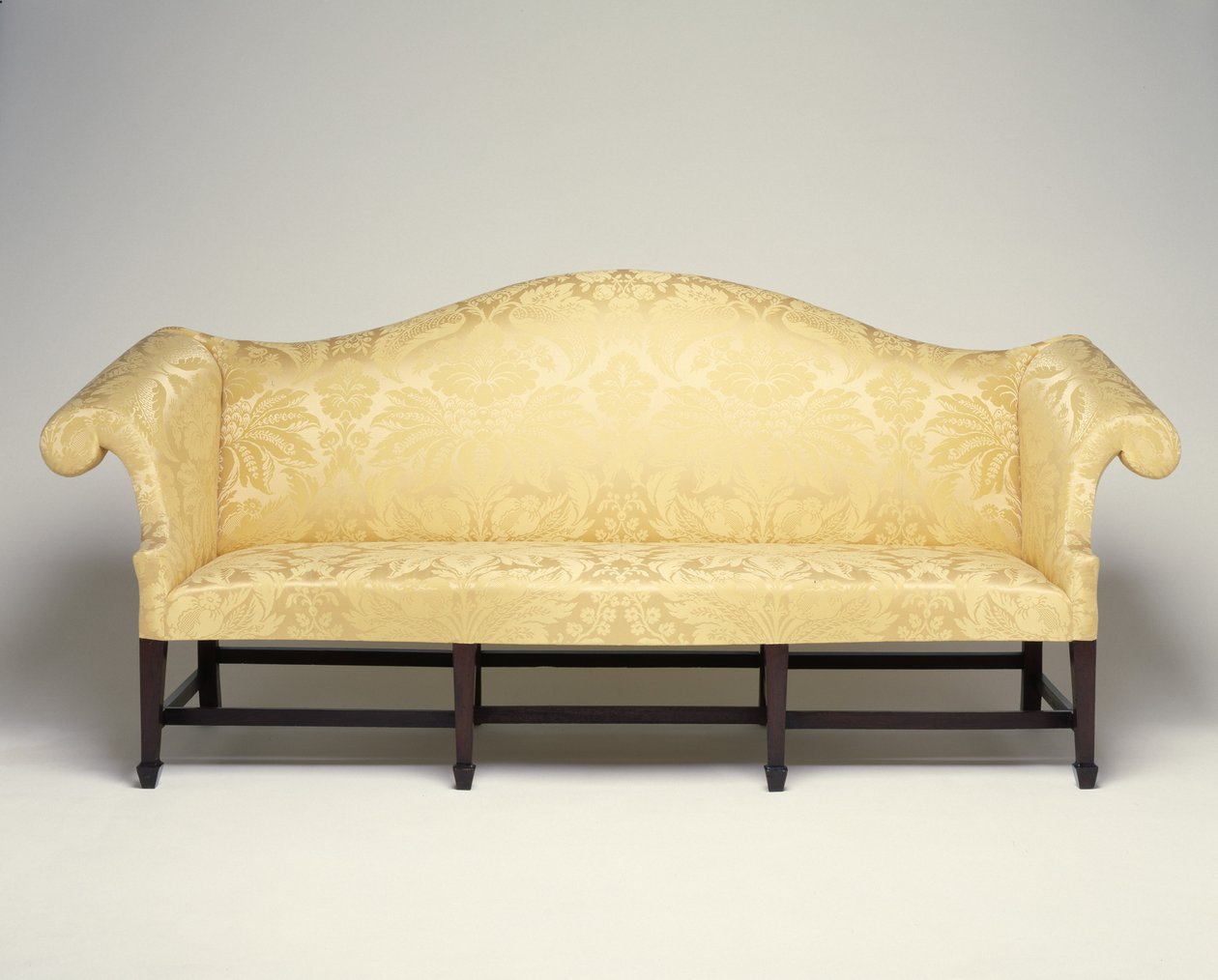 Divan by American School