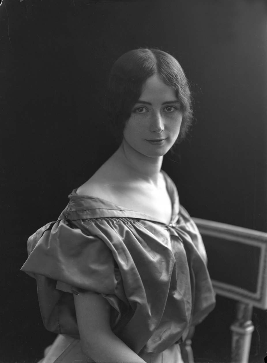 Cleo de Merode, 1903. by Anton Blomberg