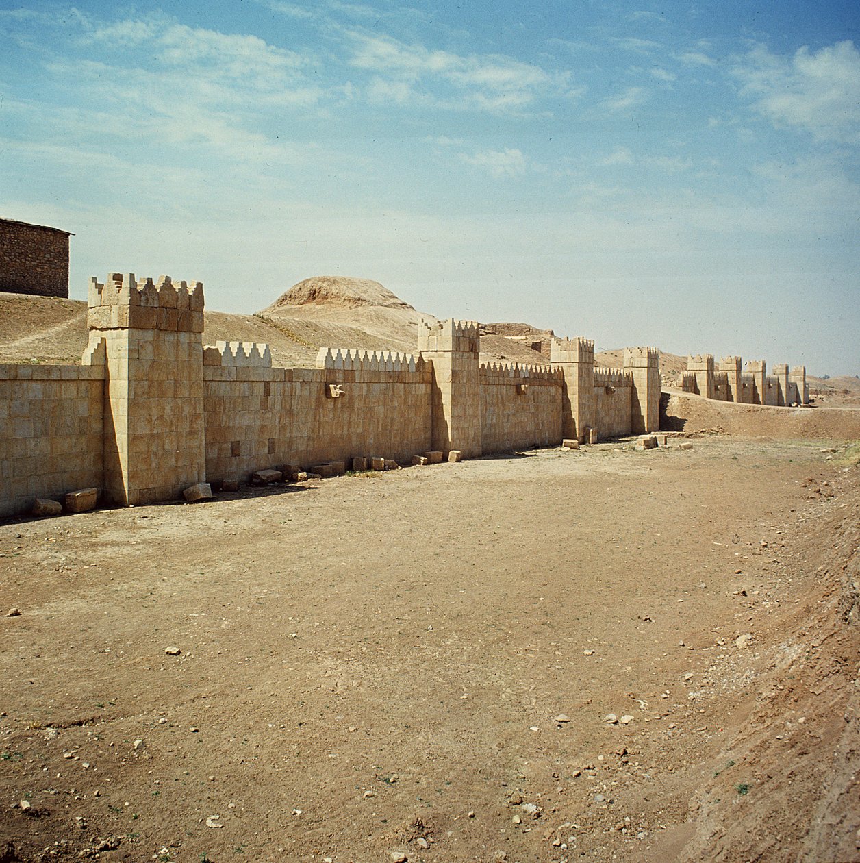 Şehir duvarları by Assyrian