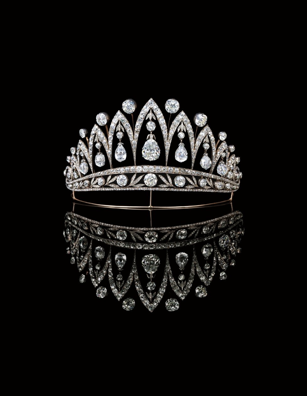 Taç, Faberge tarafından, 1890 dolayları (elmaslar ve altın) by August Wilhelm Holmström