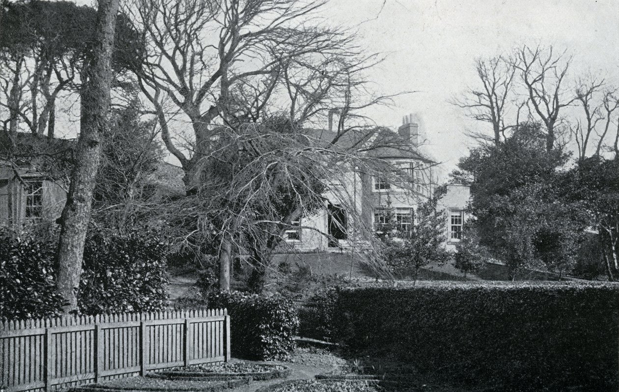 Swanston Kır Evi by British Photographer