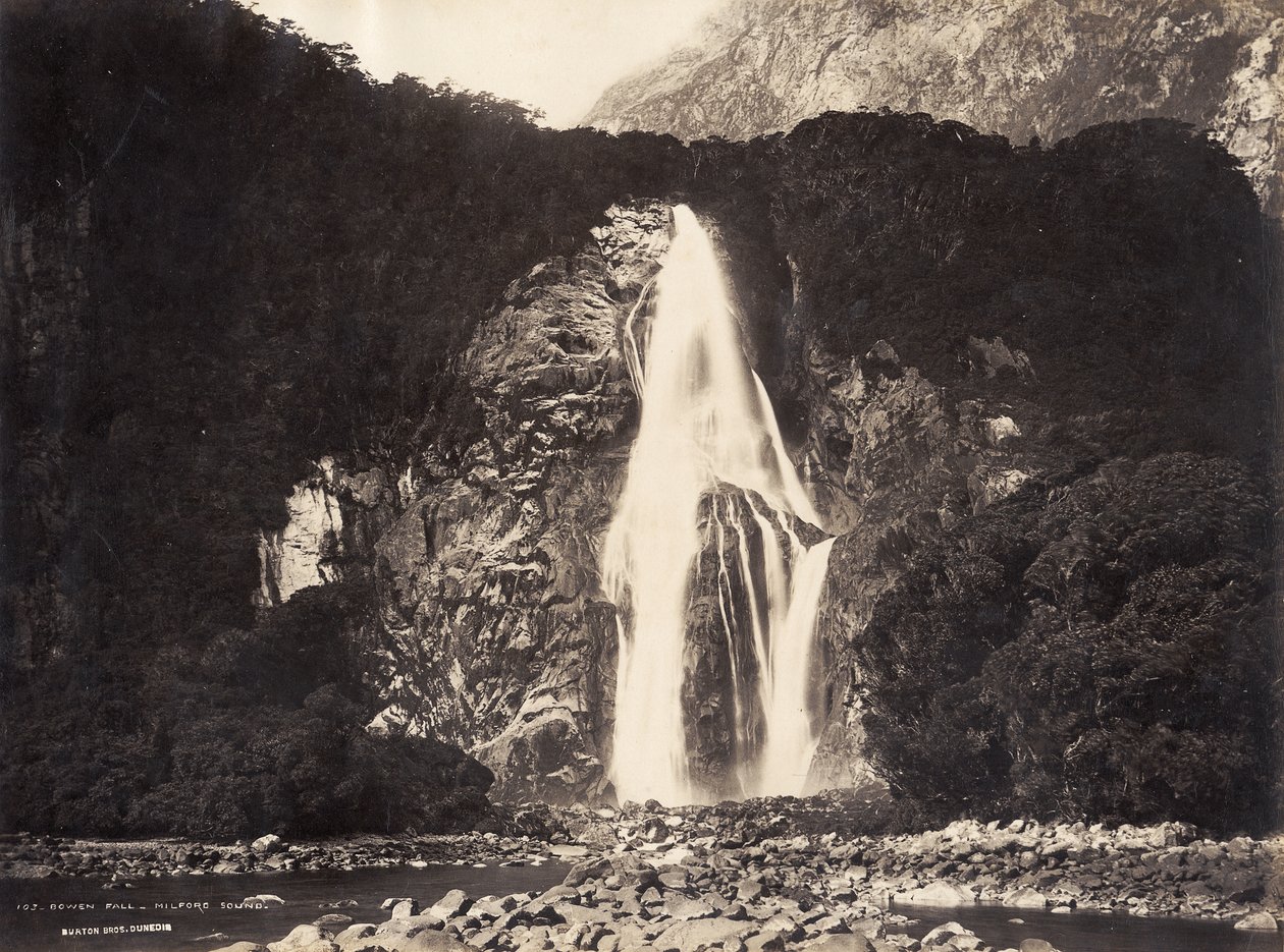 Bowen Fall, Milford Sound, 1889 (albüm baskısı) by Burton Brothers Studio