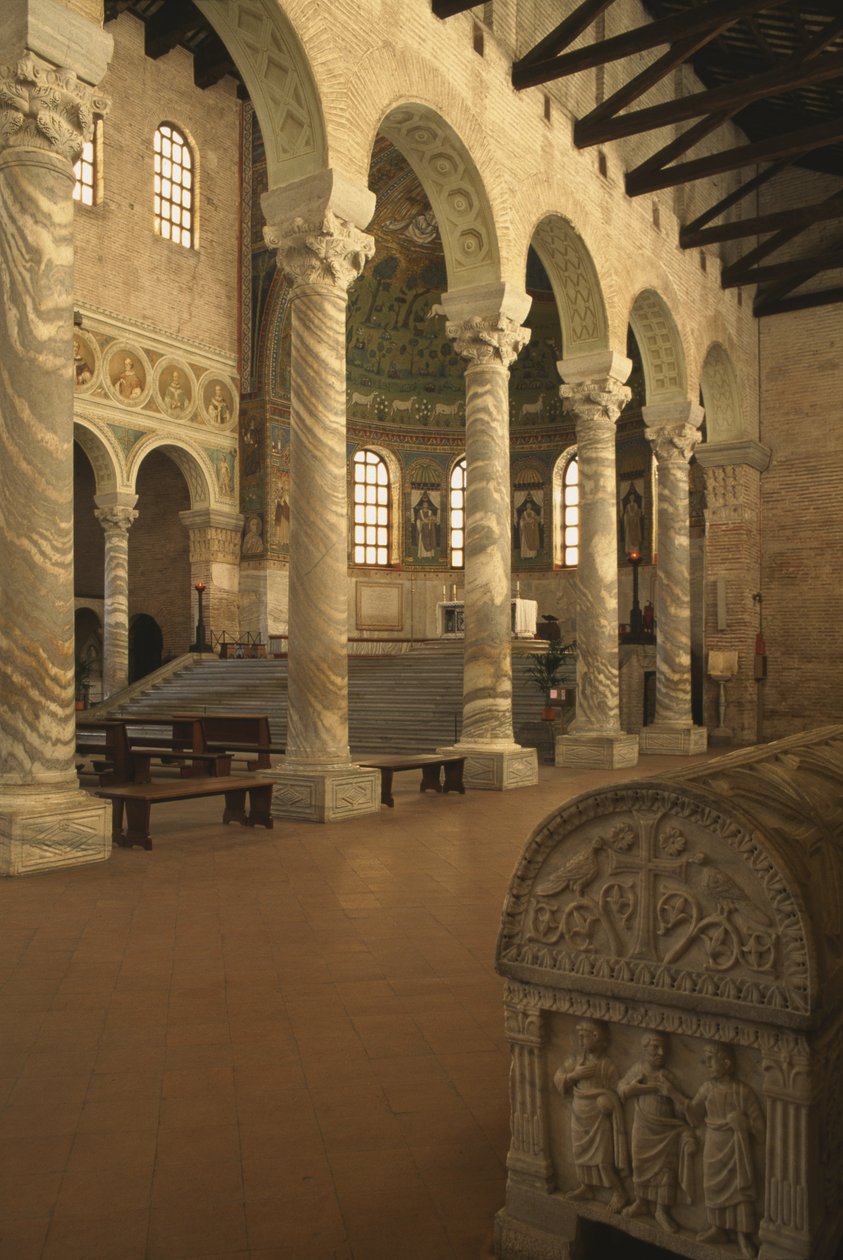 Kilisenin içi by Byzantine School