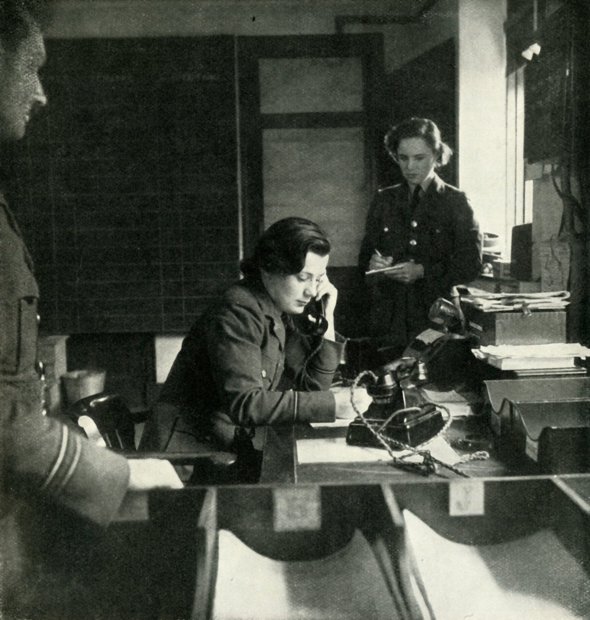 Bir İstasyon İstihbarat Odası, c1943. by Cecil Beaton