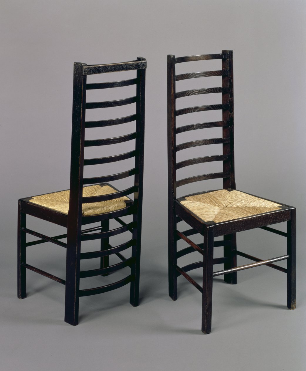 Merdiven sırtlı sandalyeler, c.1903 (boyalı meşe) by Charles Rennie Mackintosh