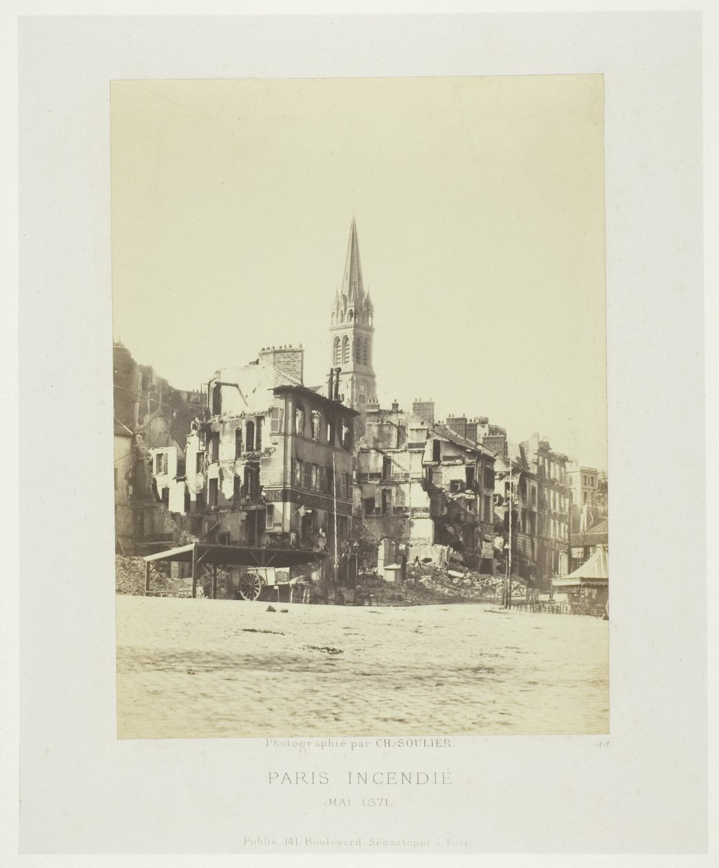 Paris Yangını (Aziz Bulut Meydanı) by Charles Soulier