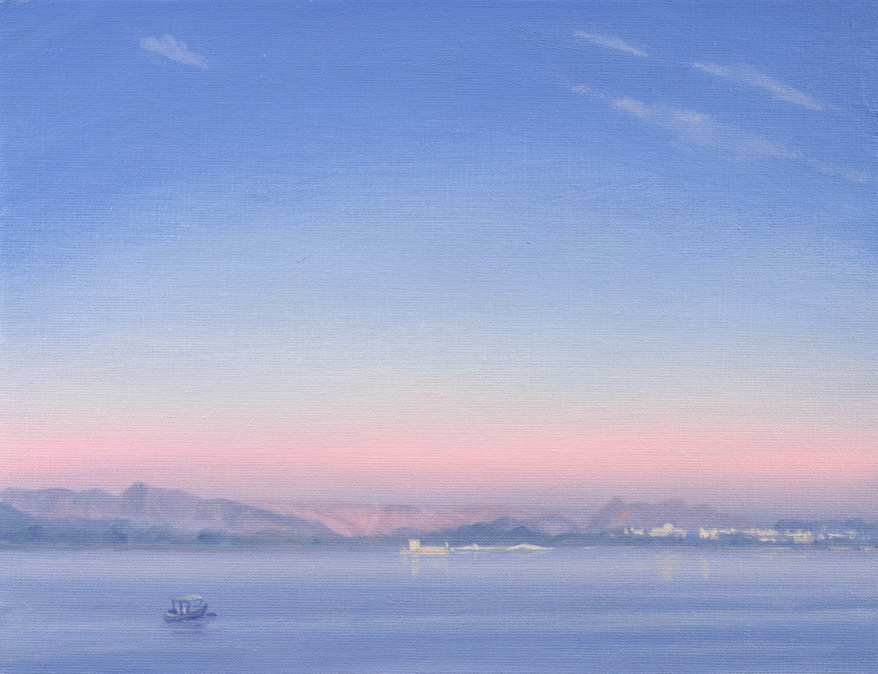 Piccola Gölü üzerinde şafak by Derek Hare