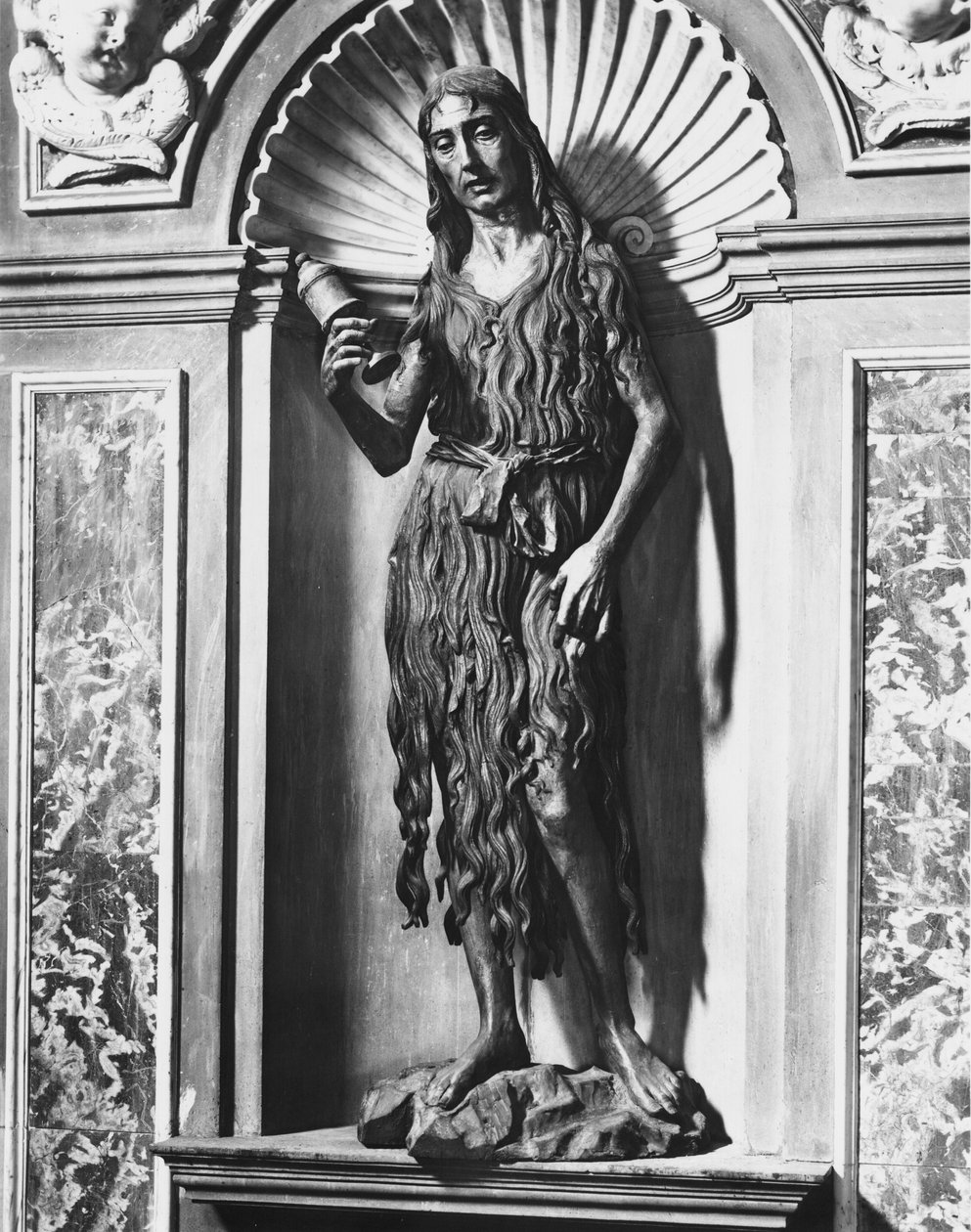 Tövbekar Mary Magdalene, 1464-68 (ahşap) by Desiderio da Settignano