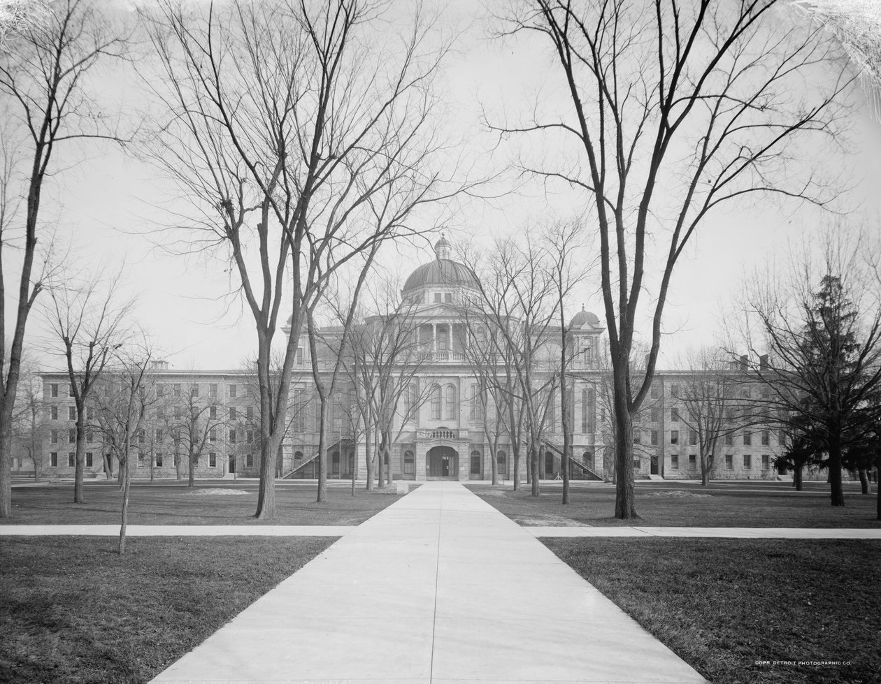 Üniversite Salonu, Michigan Üniversitesi, c.1905 by Detroit Publishing Co.