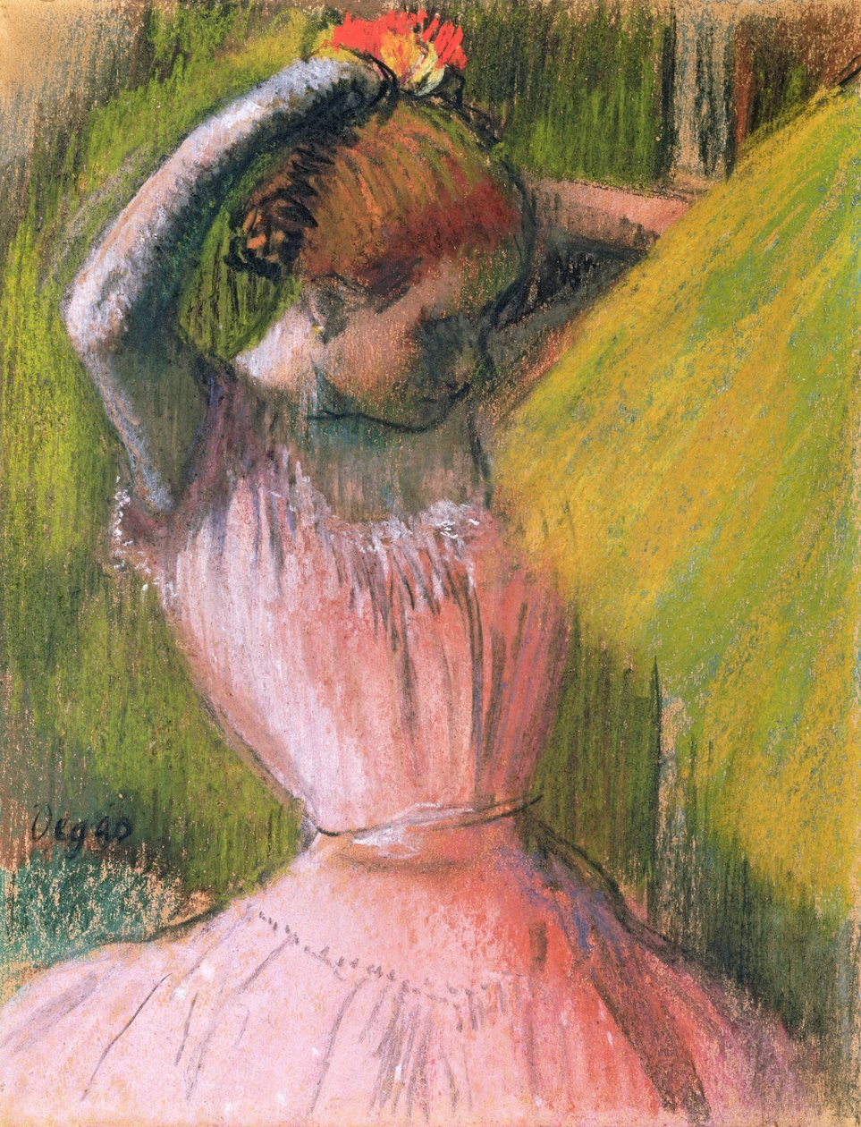Saçını düzelten dansçı, c.1900-12 by Edgar Degas