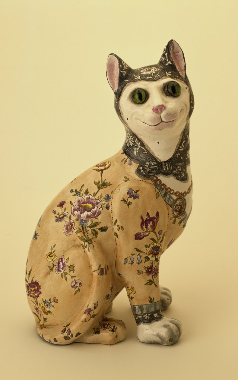 Kedi figürü (kalay sırlı çanak çömlek) by Emile Galle