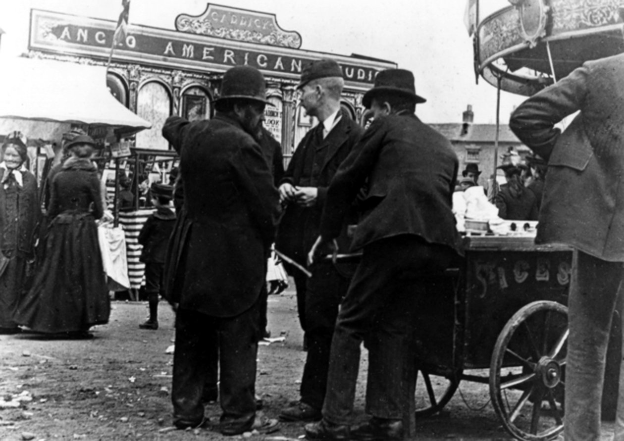 Market Caddesi