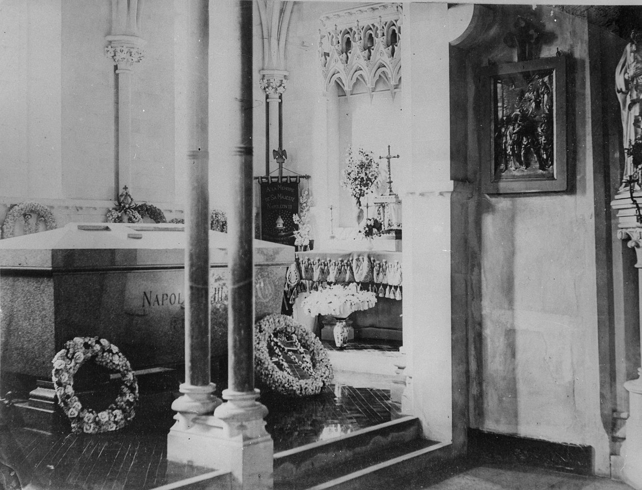 İmparator Napolyon Mezarı, St. Marys Kilisesi, Chislehurst by English Photographer