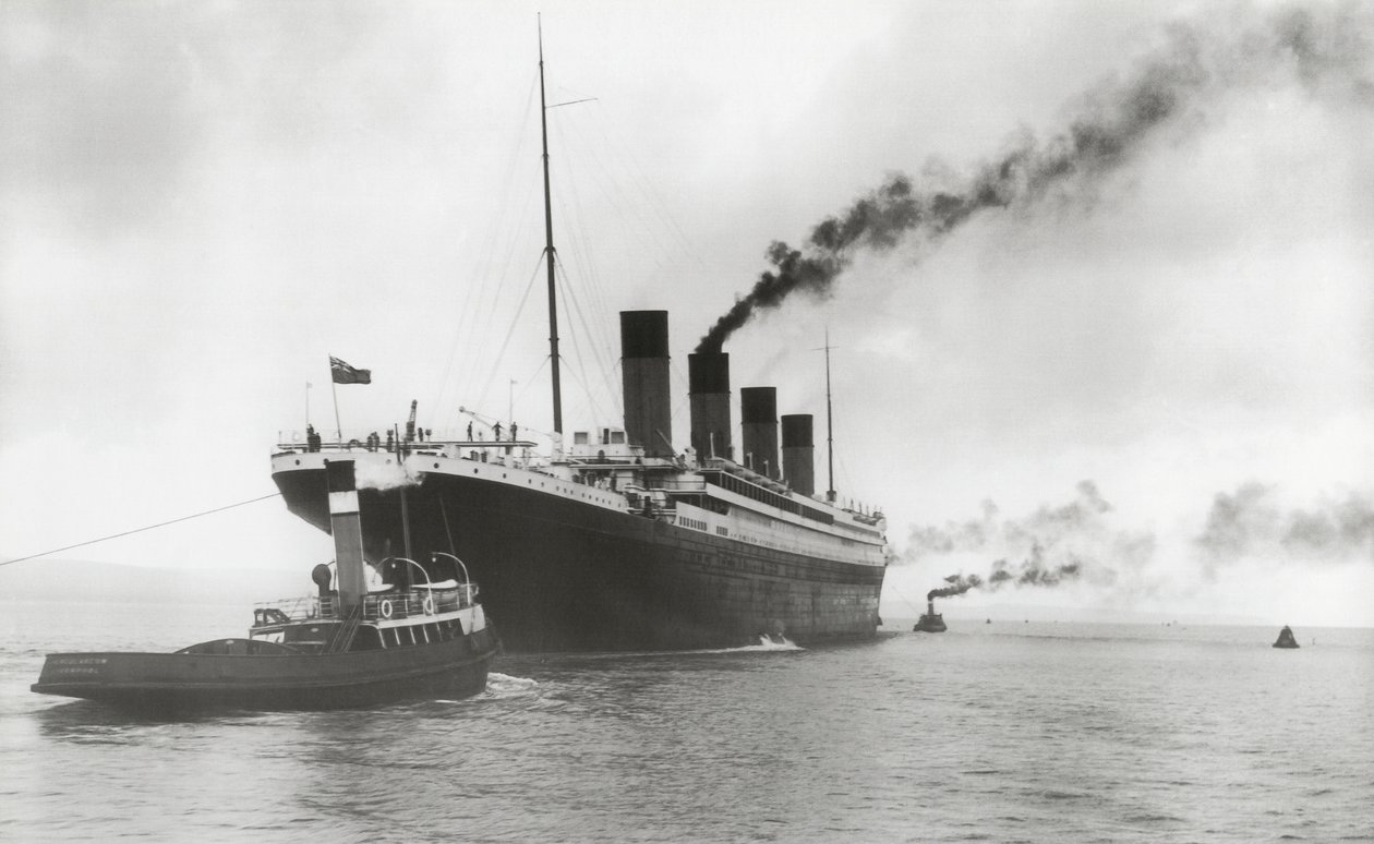 Titanik ilk yolculuğuna hazır, 02 Nisan 1912 by English Photographer