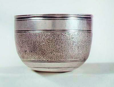 Keçeli süslemeli bardak, 1886 (gümüş) by English School
