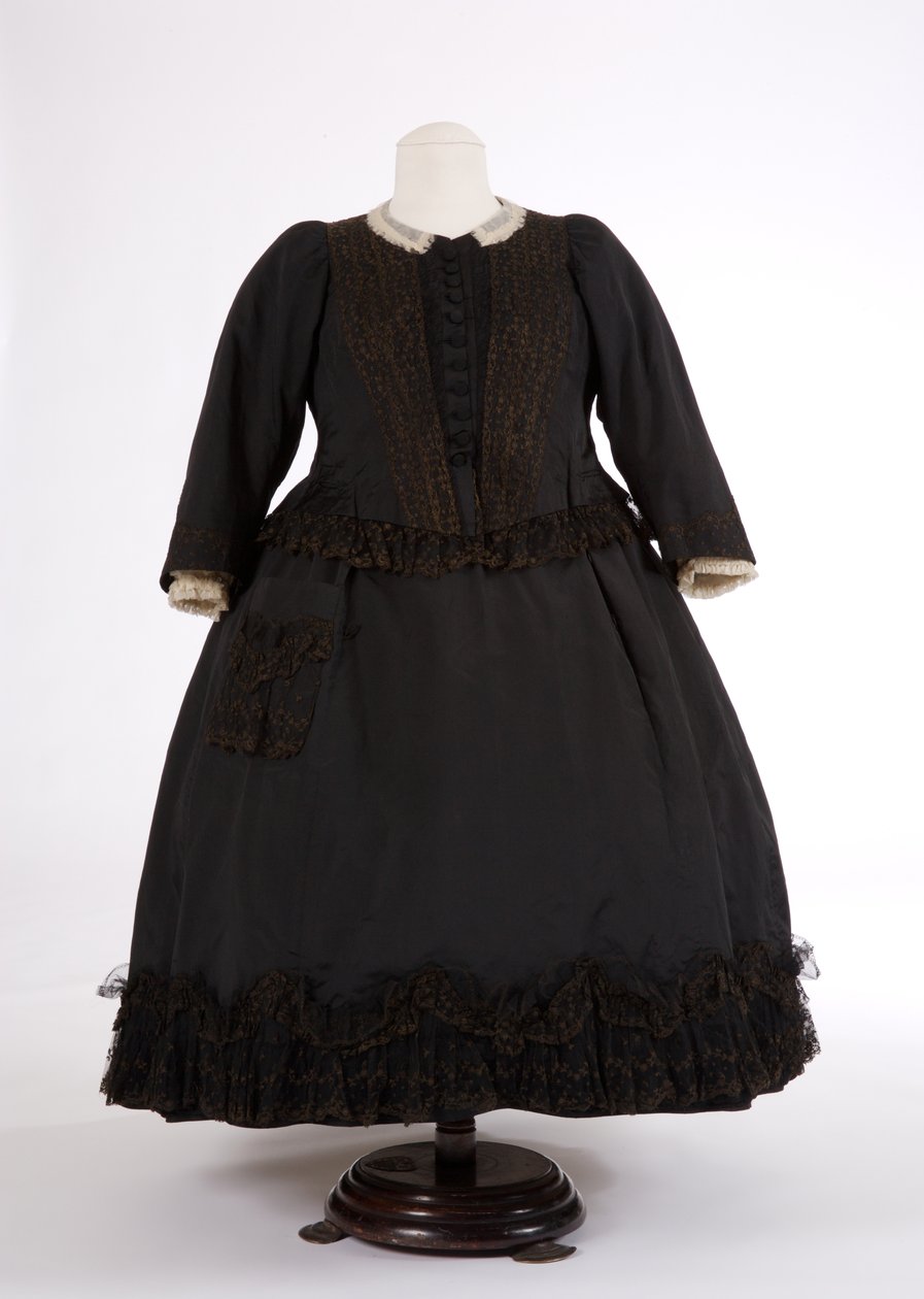 Kraliçe Victoria elbisesi, 1890
