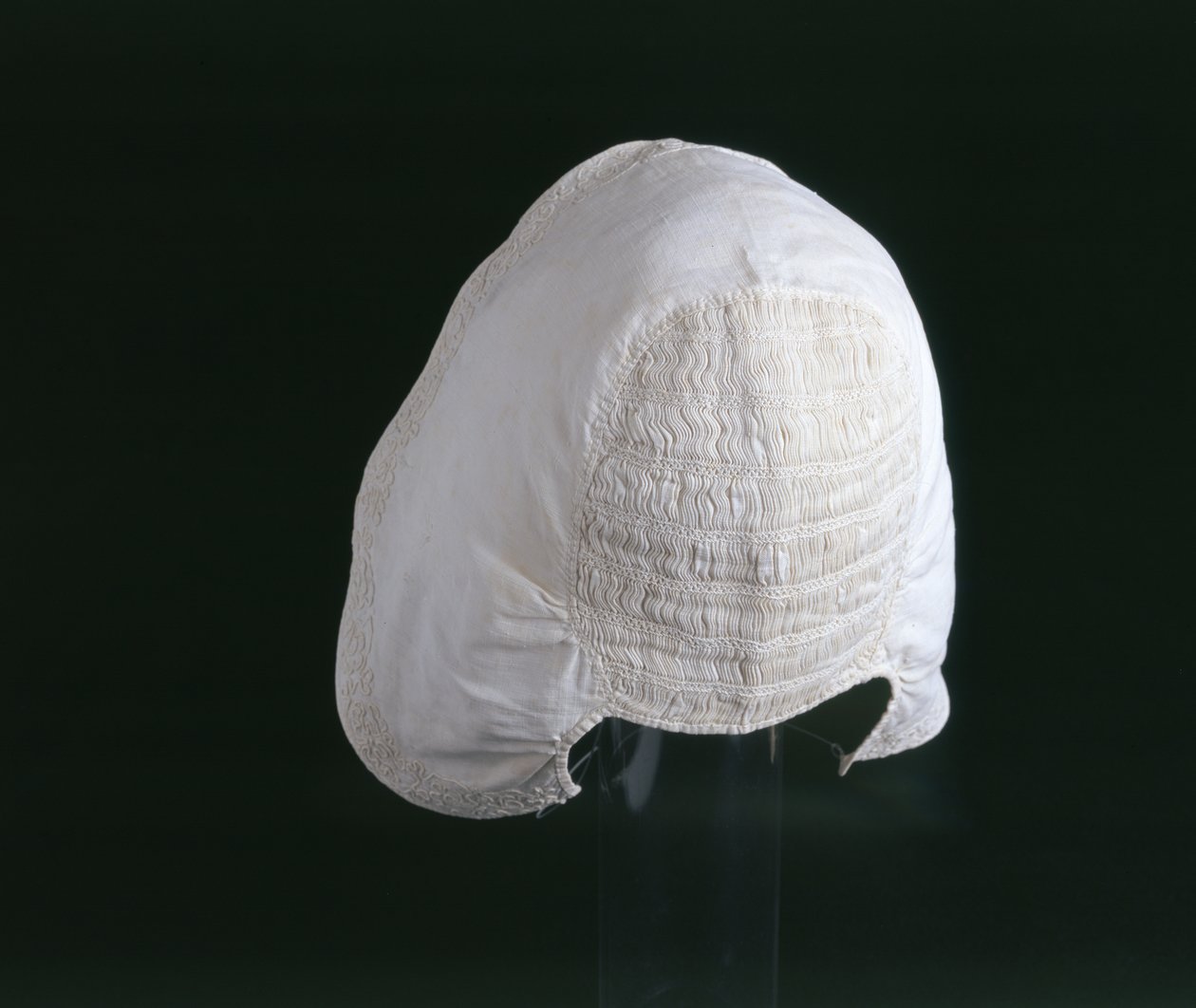 Küçük çocuk şapkası, 17. yüzyıl ortası (tekstil) by English School