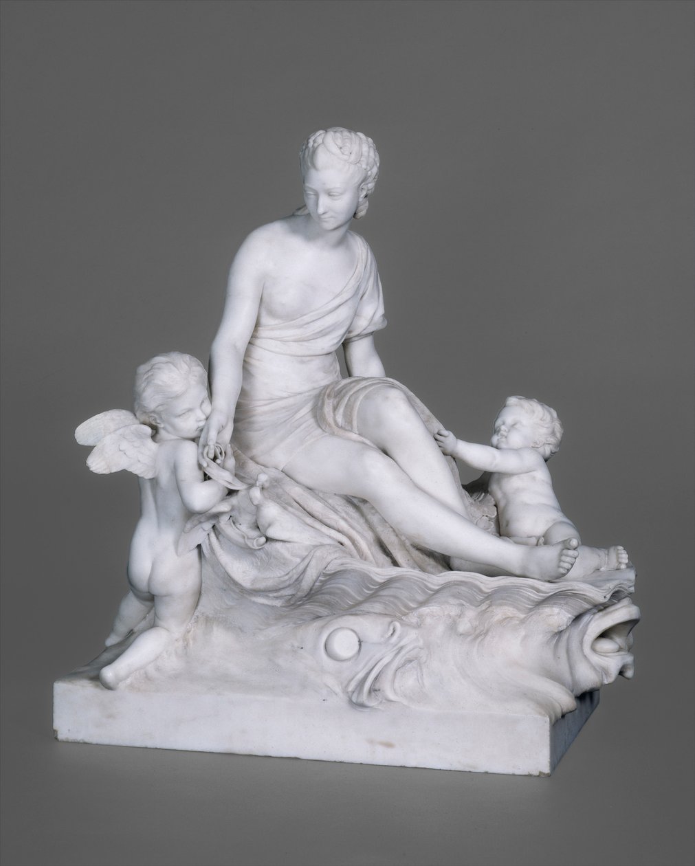 Güvercinlerin Venüsü (mermer) by Etienne Maurice Falconet