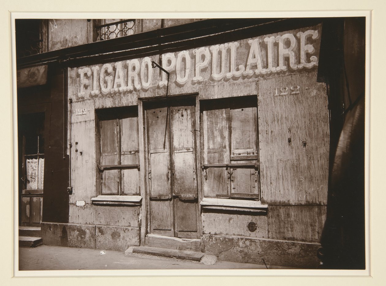 Figaro Popüler by Eugène Atget