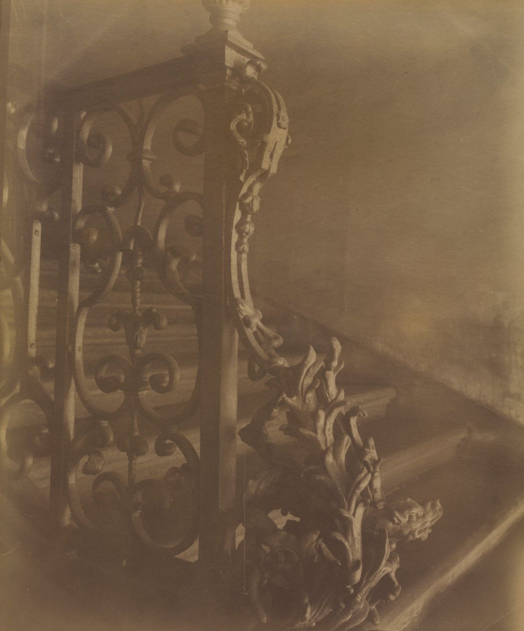 Hotel Cheruseau, Rue Louis en L'Ile by Eugène Atget