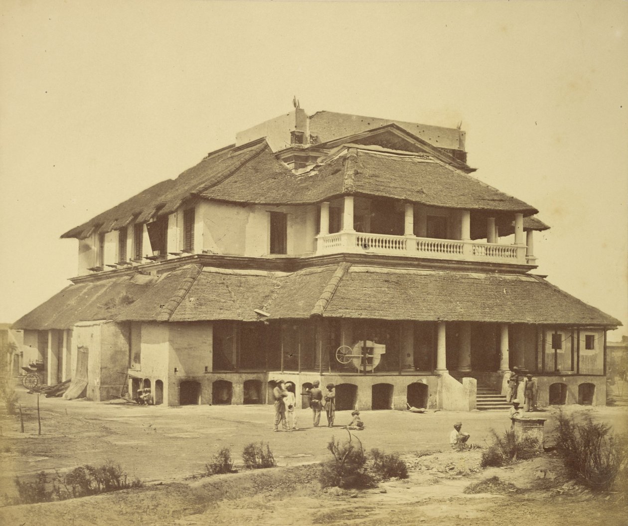 Büyük Bankaların Evi by Felice Beato