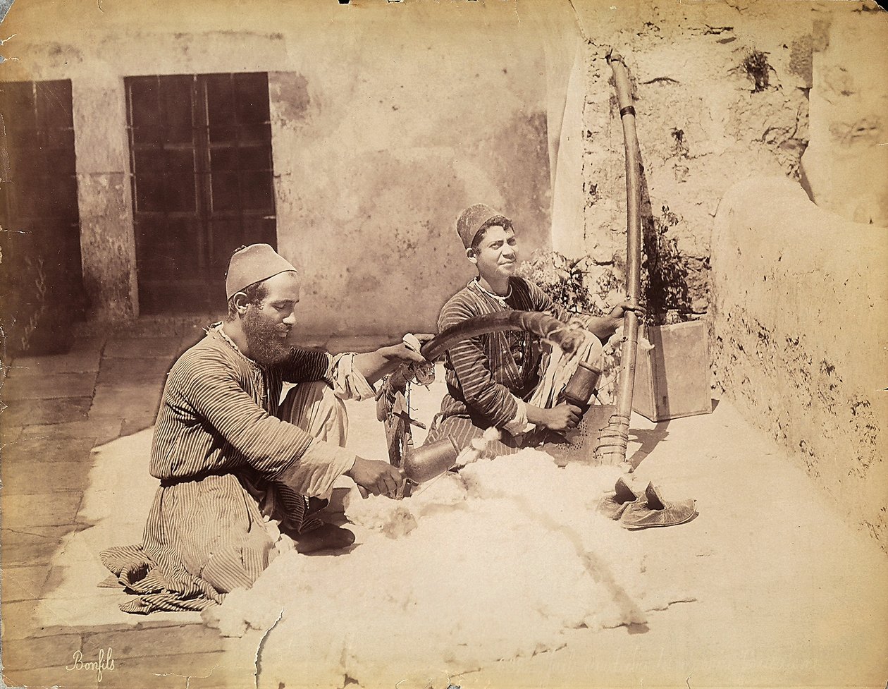 iki Mısırlı usta by Félix Bonfils
