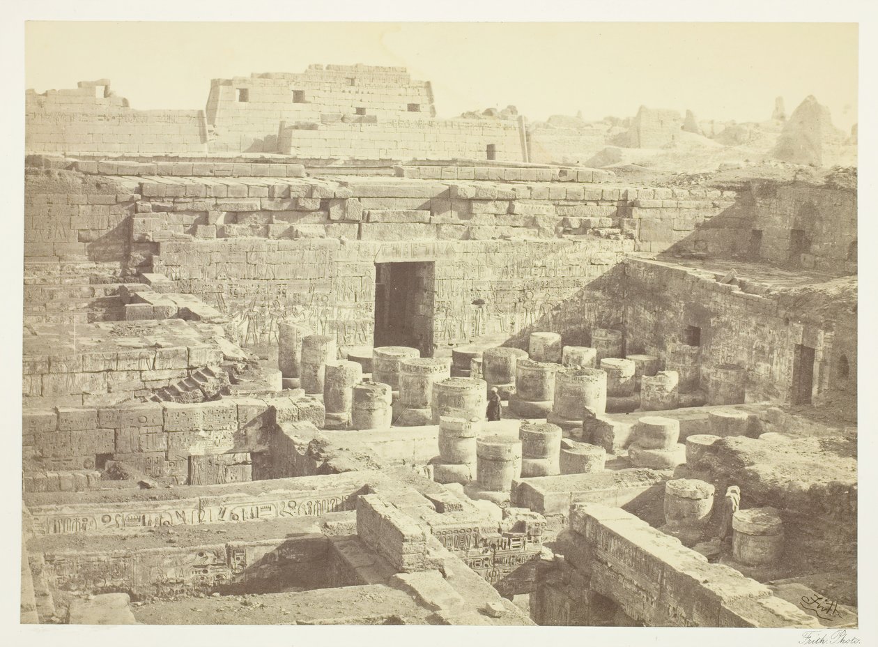 Medinet-Haboo