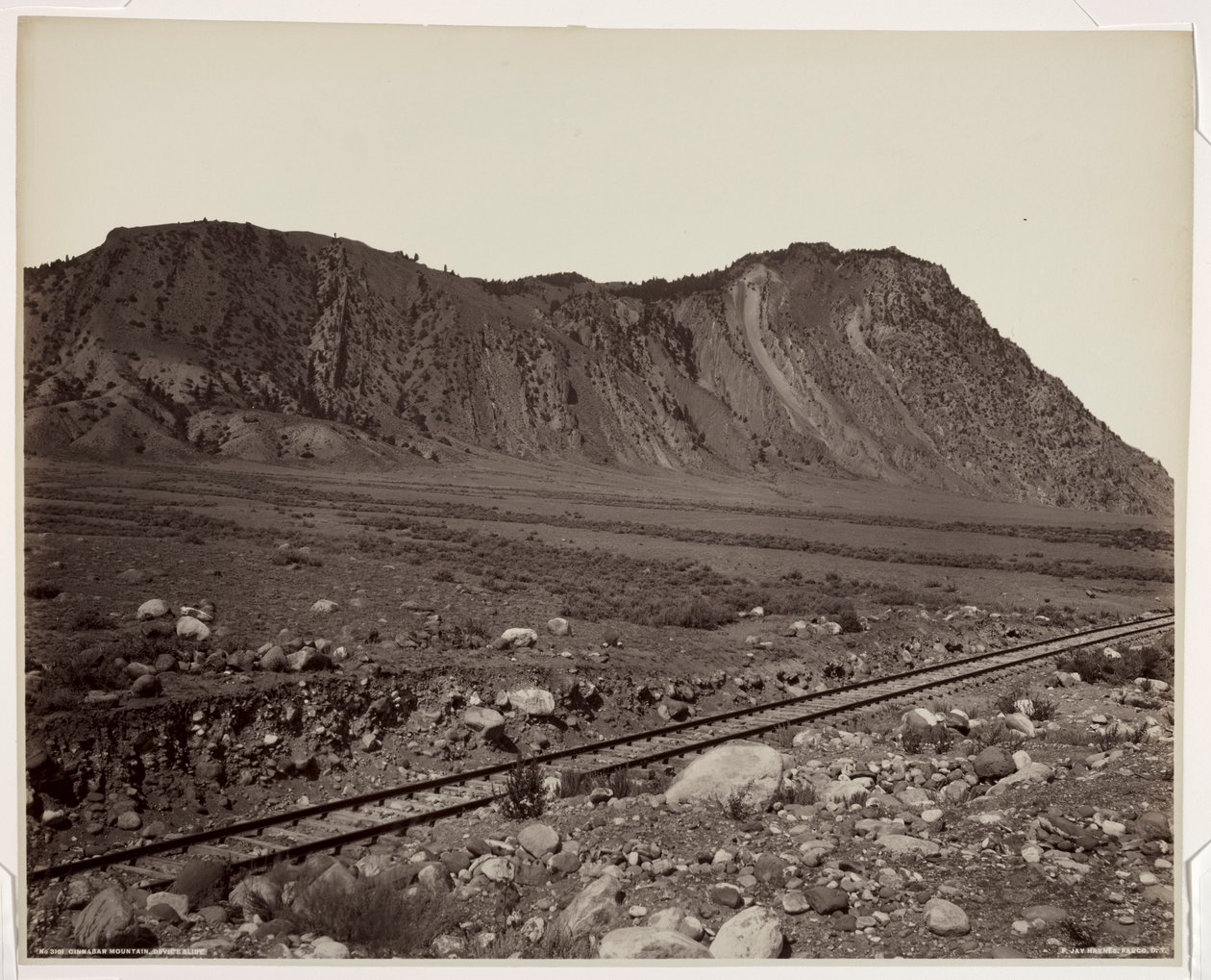 Cinnabar Dağı, Devil Slide, 1880