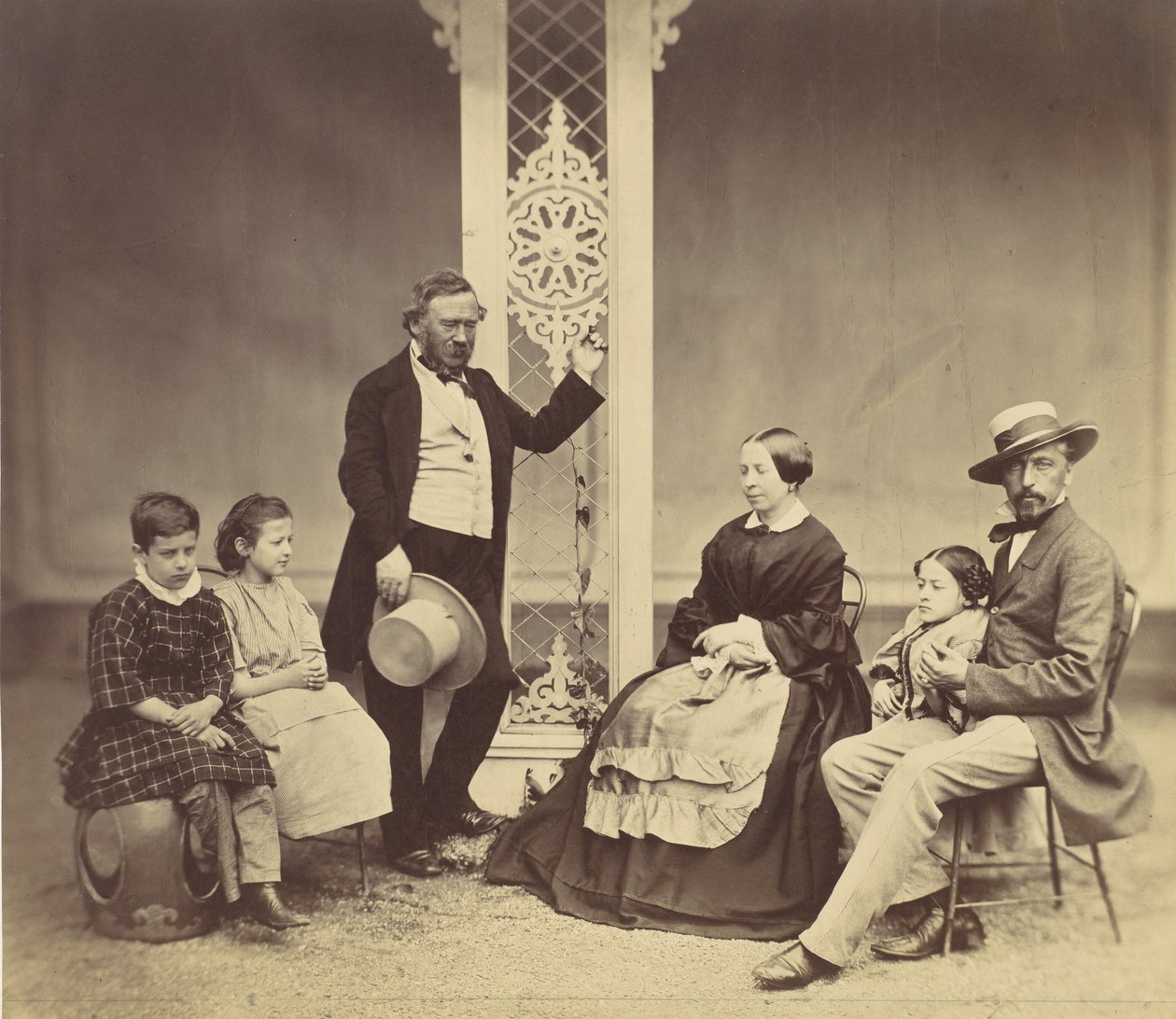 [Altı Kişilik Grup Portresi], 1850'ler-60'lar. by Franz Antoine