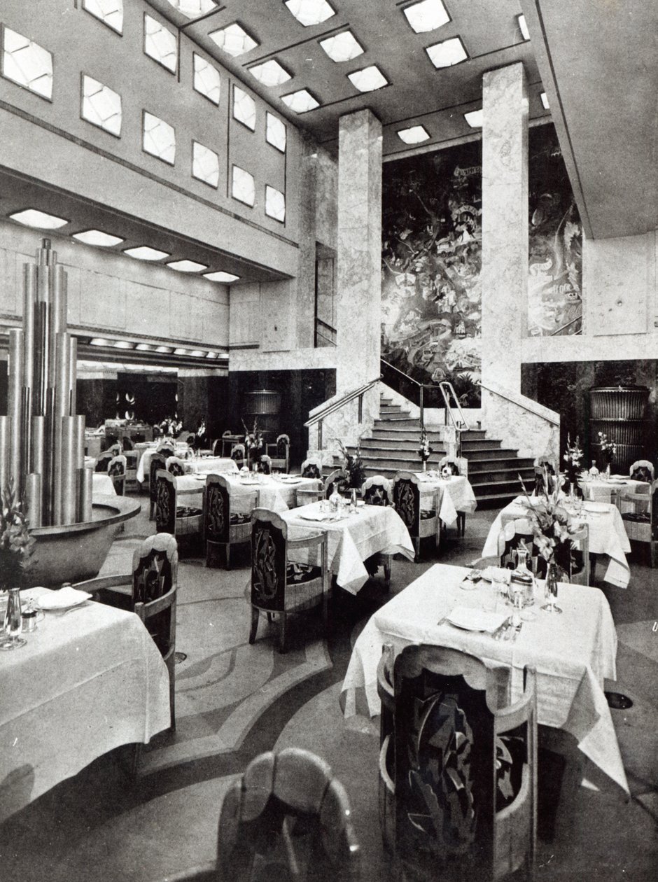 Ocean Liner Ile de France