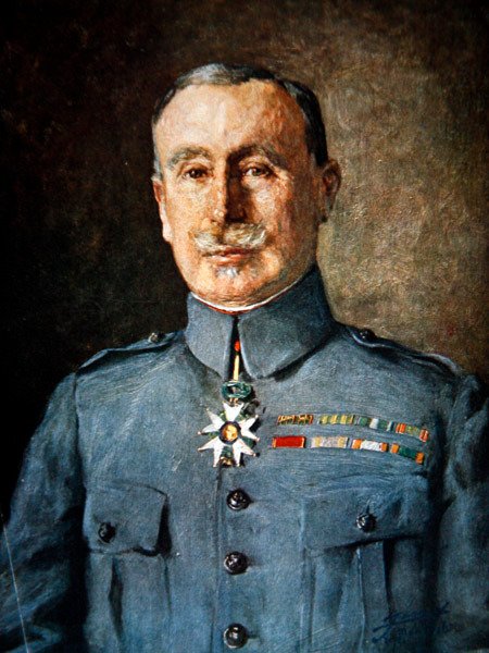 General Robert Nivelle (renkli taş) by French School