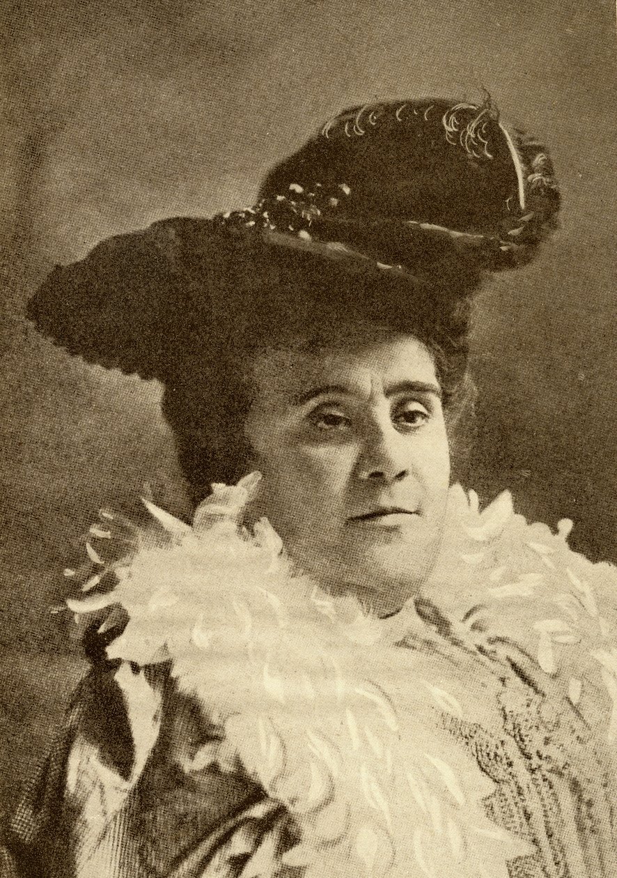 Matilde Serao (1856-1927) (taş) by French School