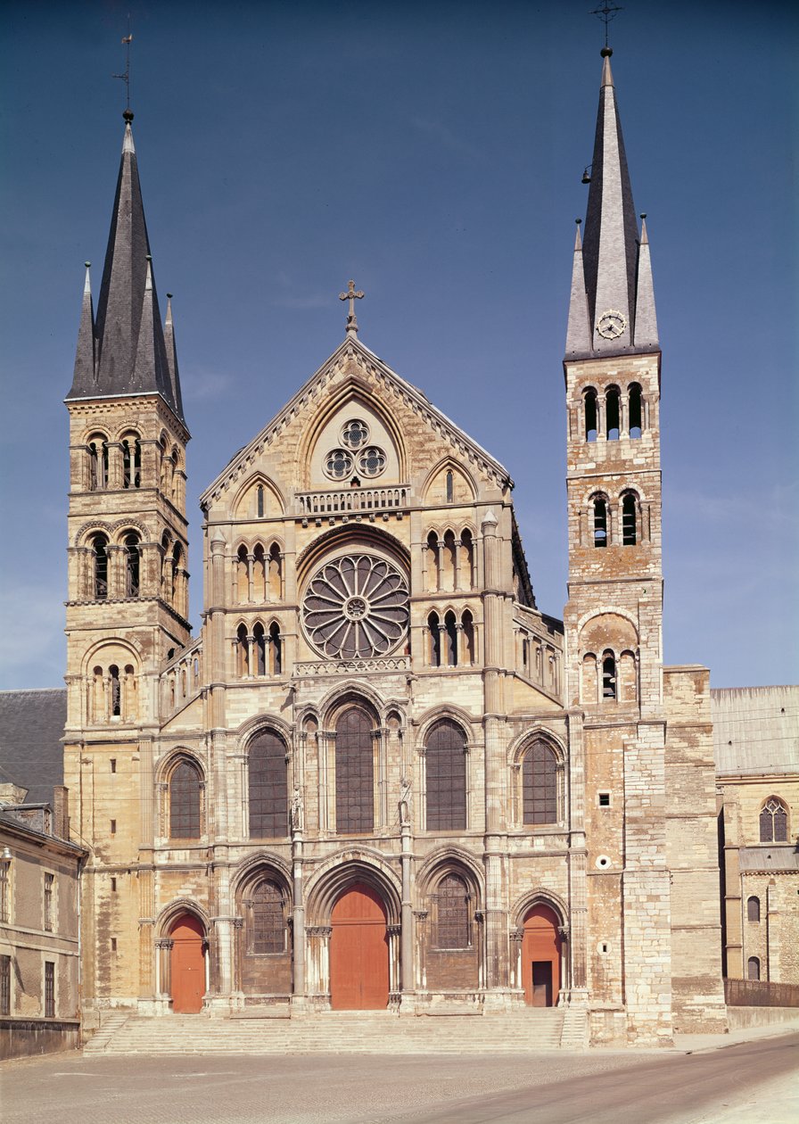 Manastırın ana cephesi by French School