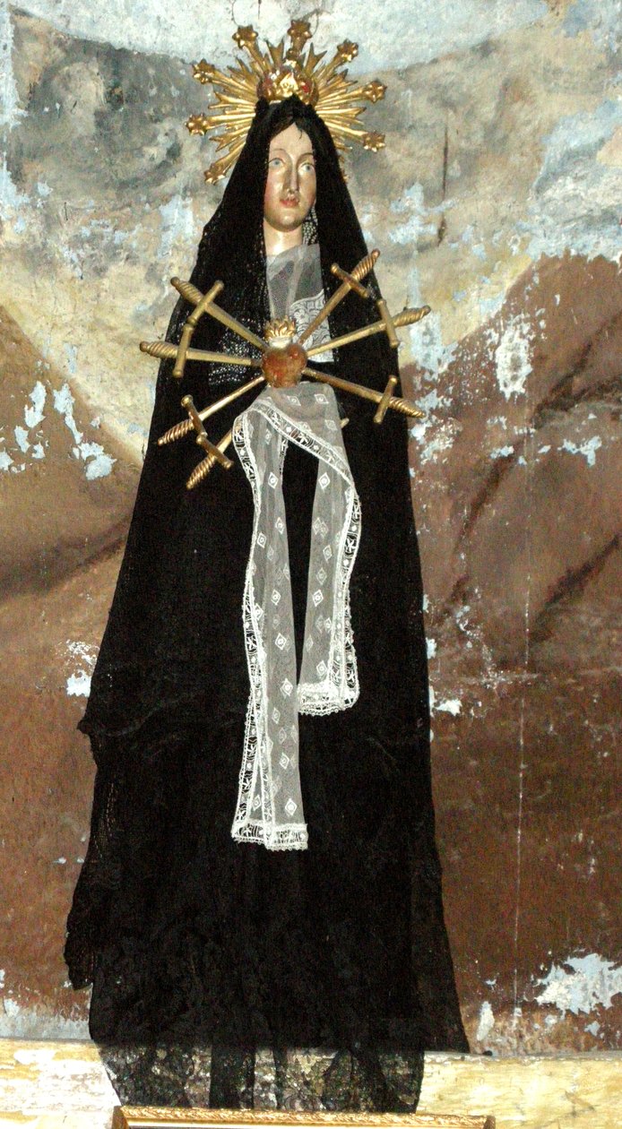 Yastaki Bakire (ahşap ve tekstil) by French School