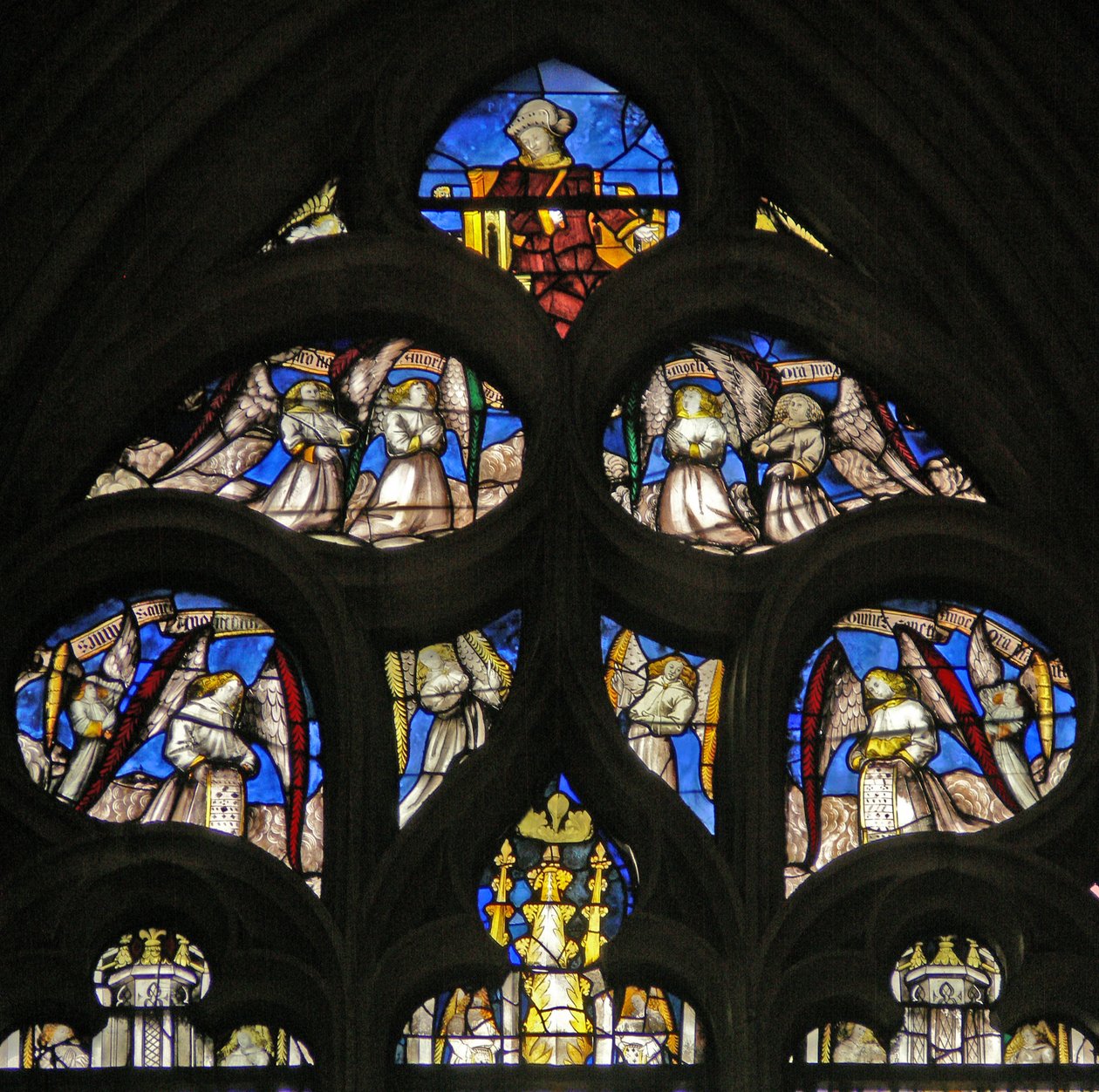 St James ve melekleri gösteren pencere w210 by French School