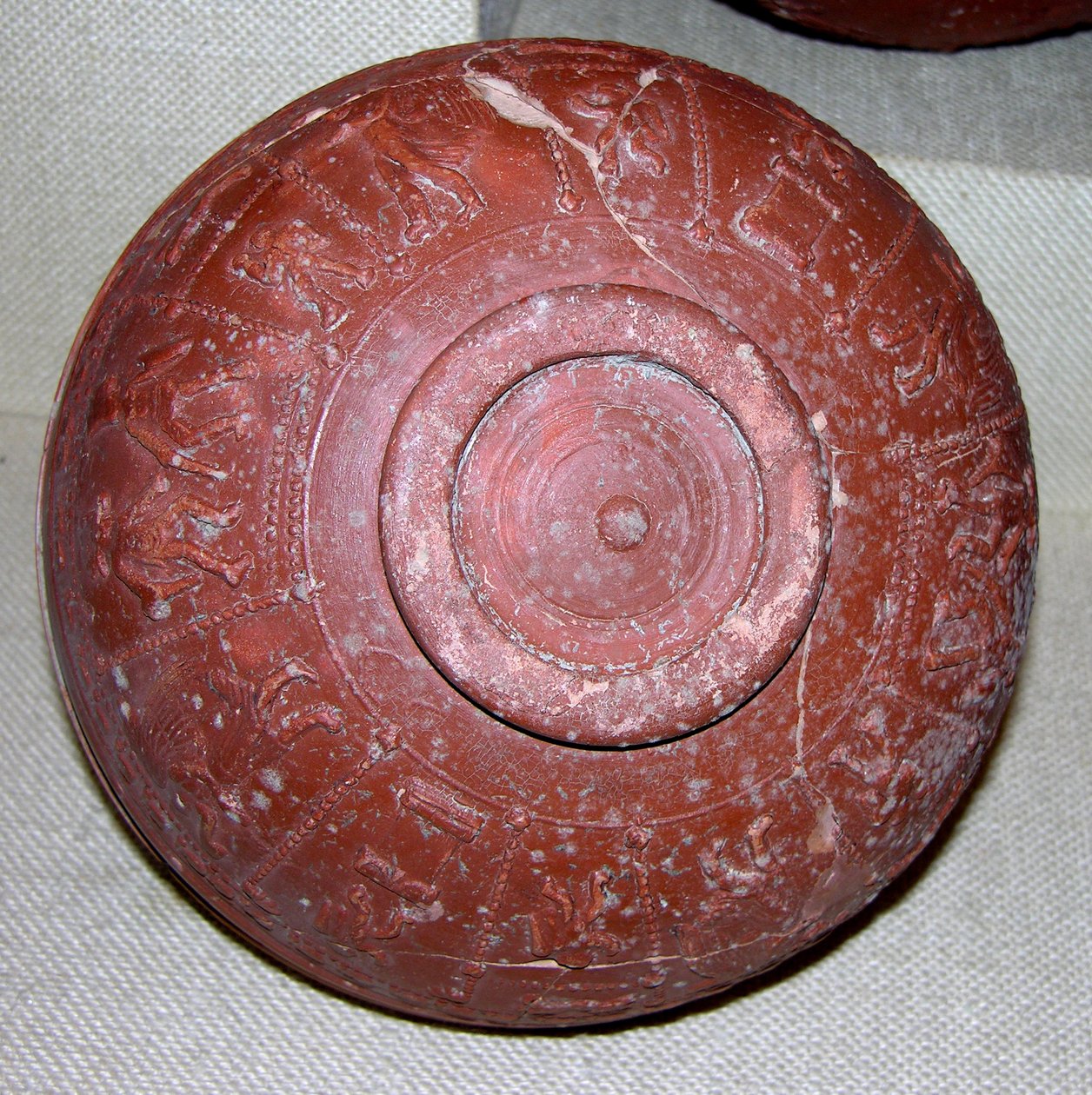 Dragondorff kupası, MÖ 150 dolayları (çömlek) by Gallo Roman