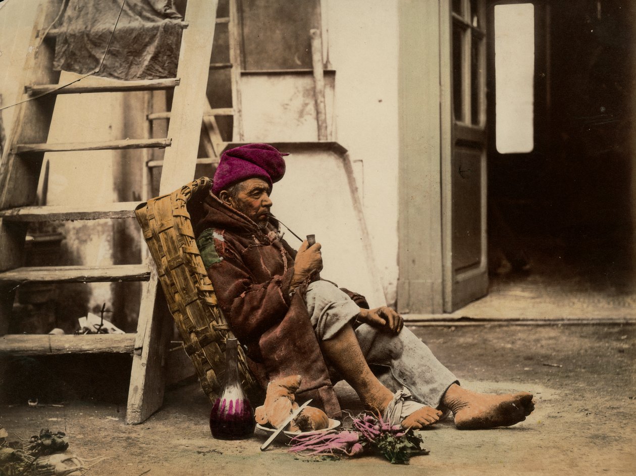 Napoli'de turp (turp) satışı by Giorgio Sommer