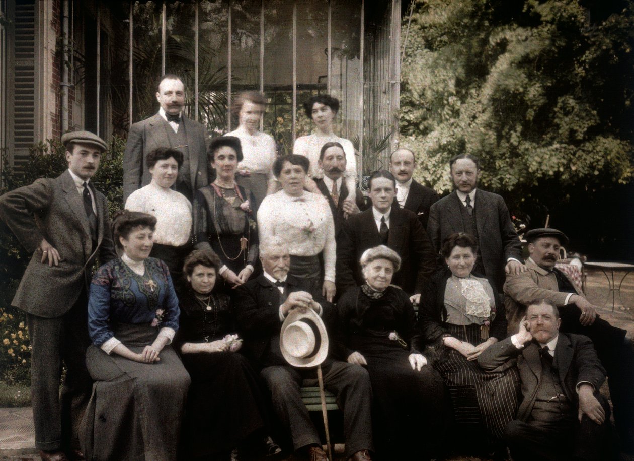 Aile portresi by Henri Chouanard