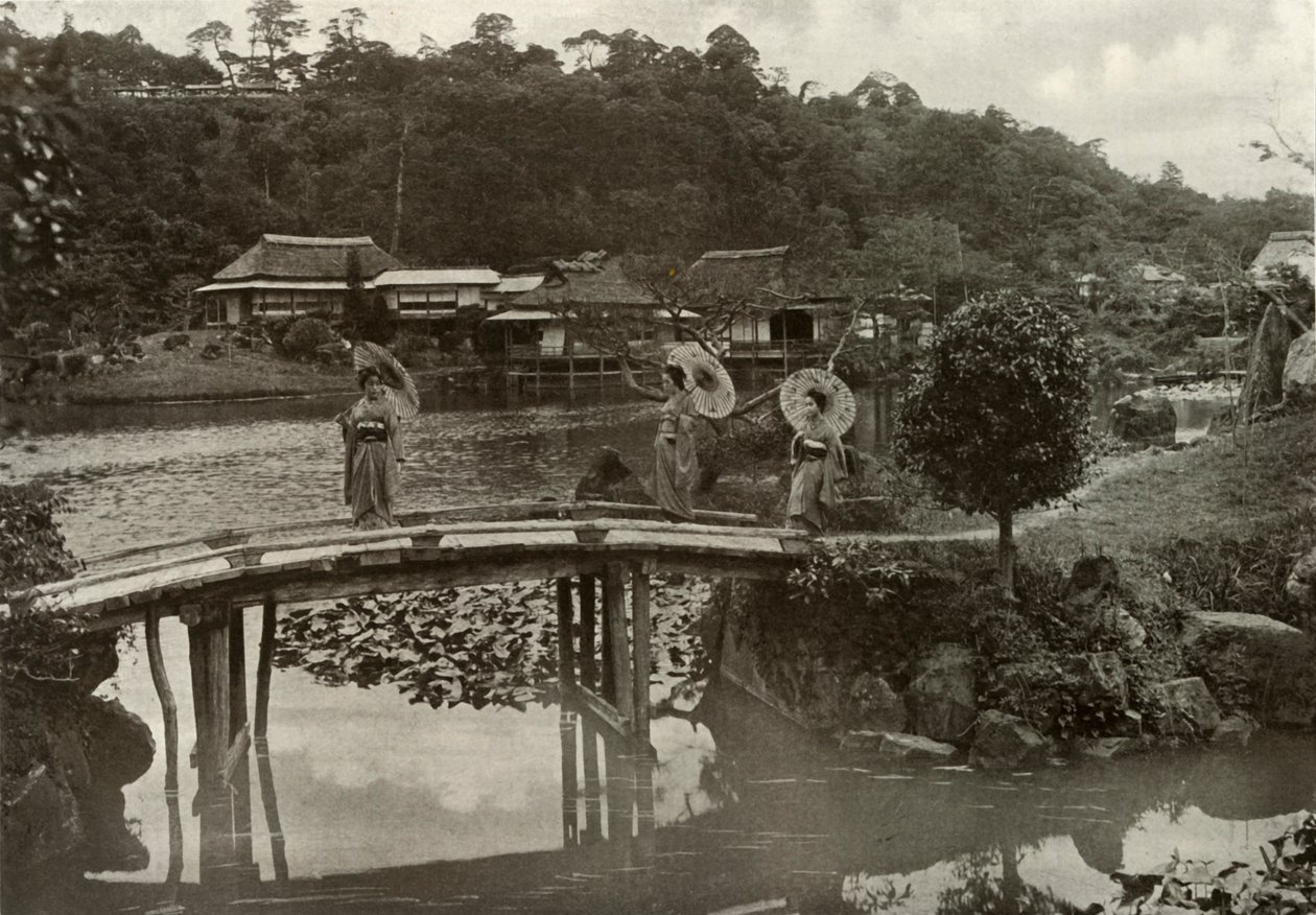 Hikoné, 1910. by Herbert Ponting