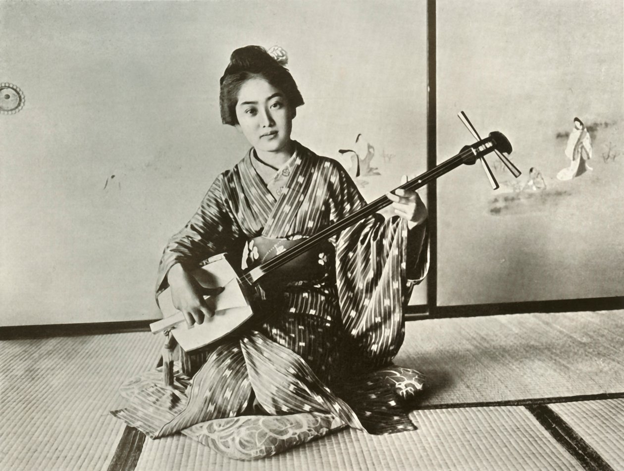 Vazgeçilmez Geyşa, 1910. by Herbert Ponting