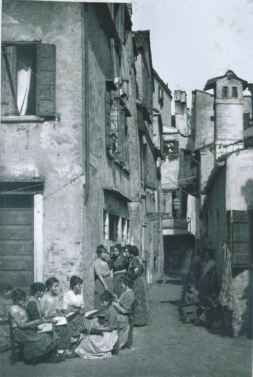Venedik sokak sahnesi by Italian Photographer