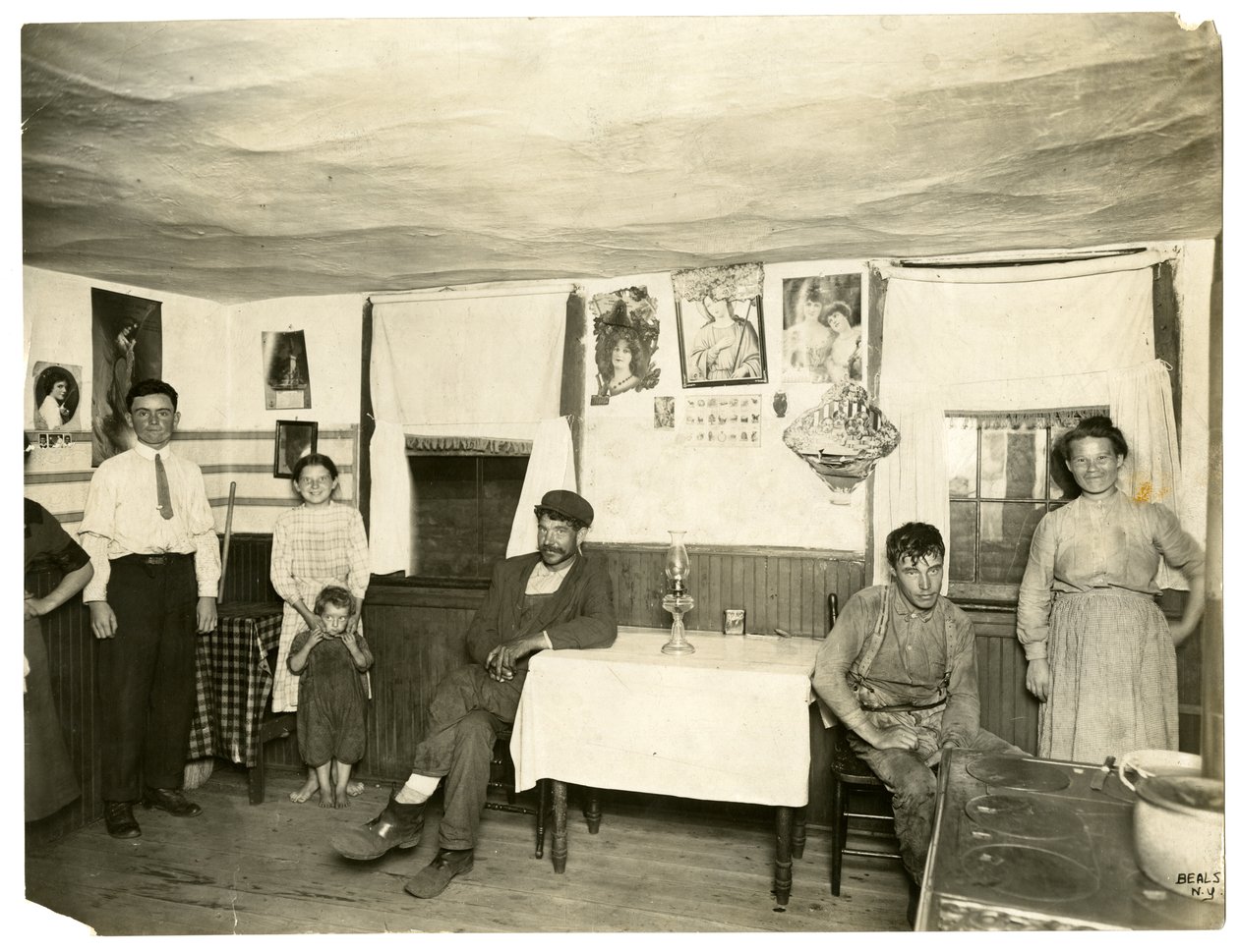 Brattleboro?, c.1905-40 (jelatin gümüşü fotoğraf) by Jessie Tarbox Beals