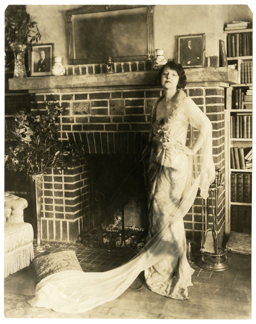 Mary Young, c.1905-40 (jelatin gümüşü fotoğraf) by Jessie Tarbox Beals