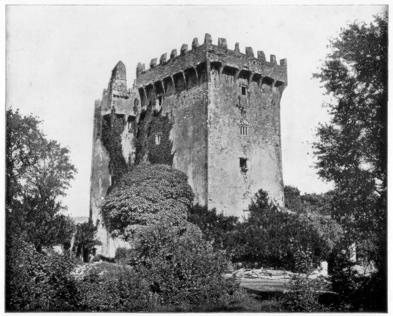Blarney Kalesi, İrlanda, 19. yüzyıl. by John L. Stoddard