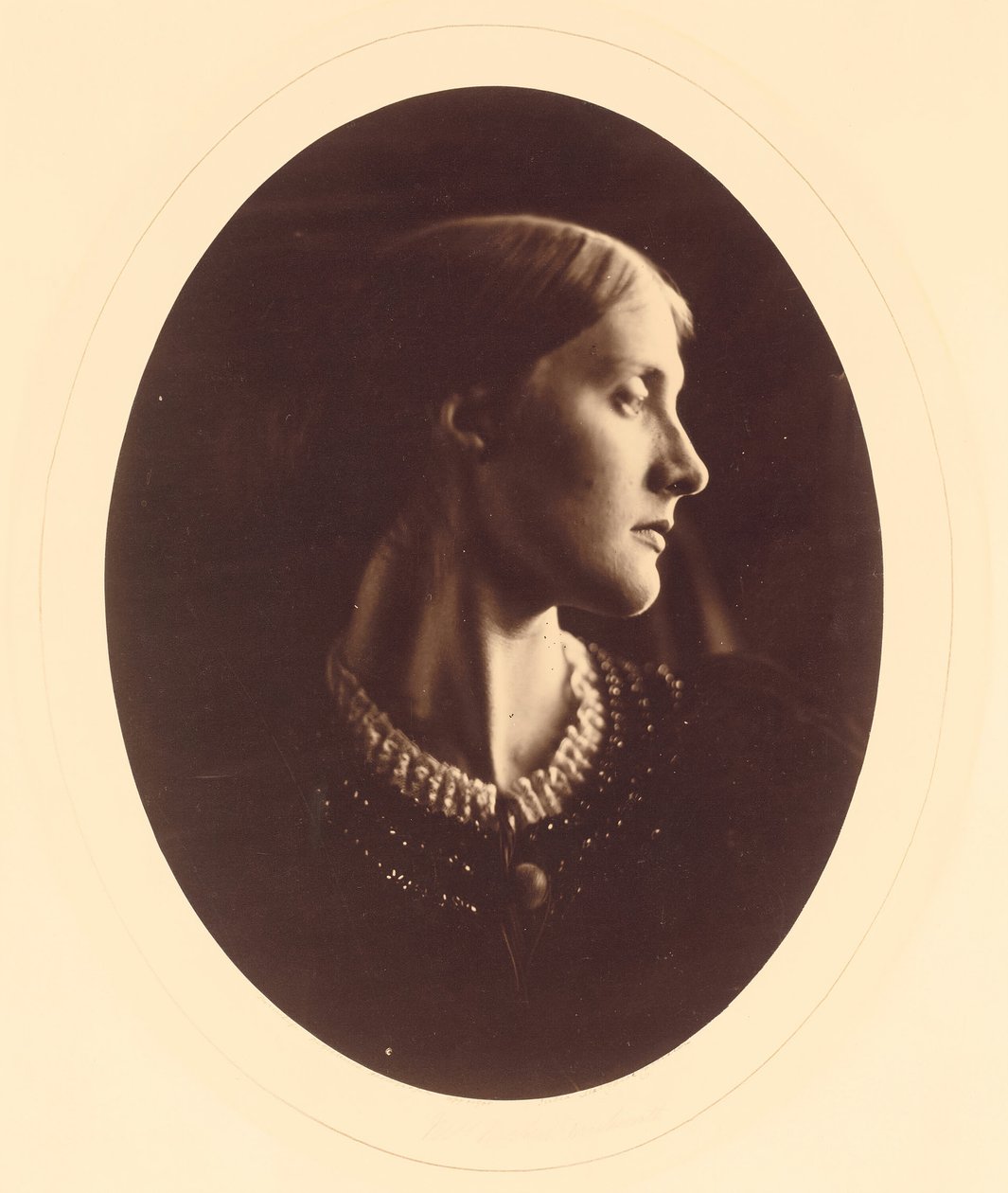 Bayan Herbert Duckworth, Nisan 1867. by Julia Margaret Cameron