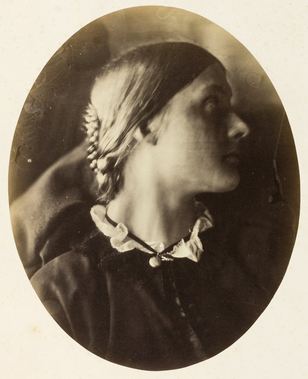 İsimsiz (Julia Jackson) by Julia Margaret Cameron