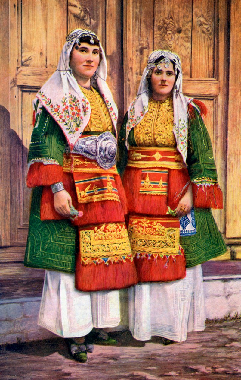 İki Yunanlı kadın, 1922. by L. G. Popoff