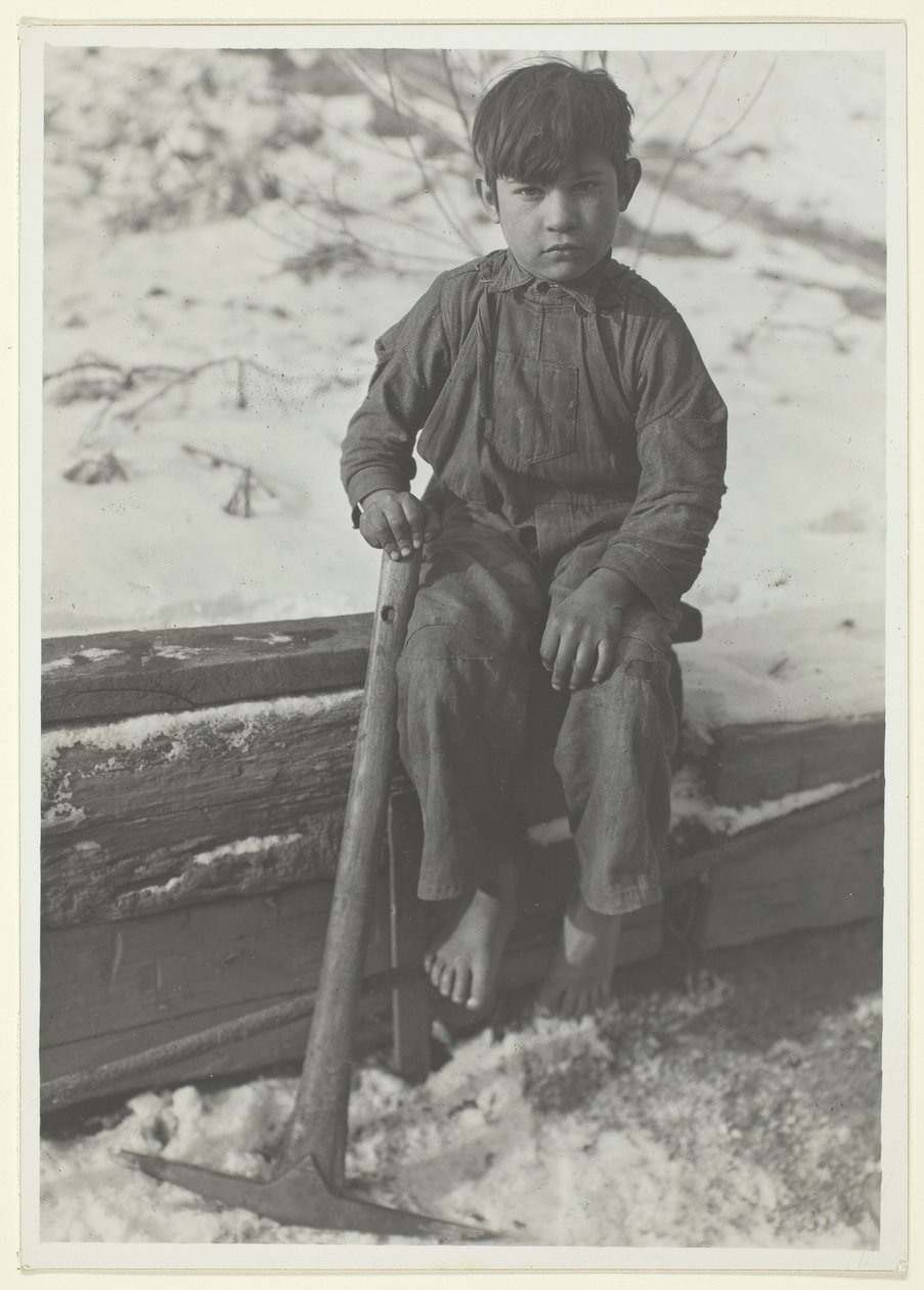  by Lewis Wickes Hine